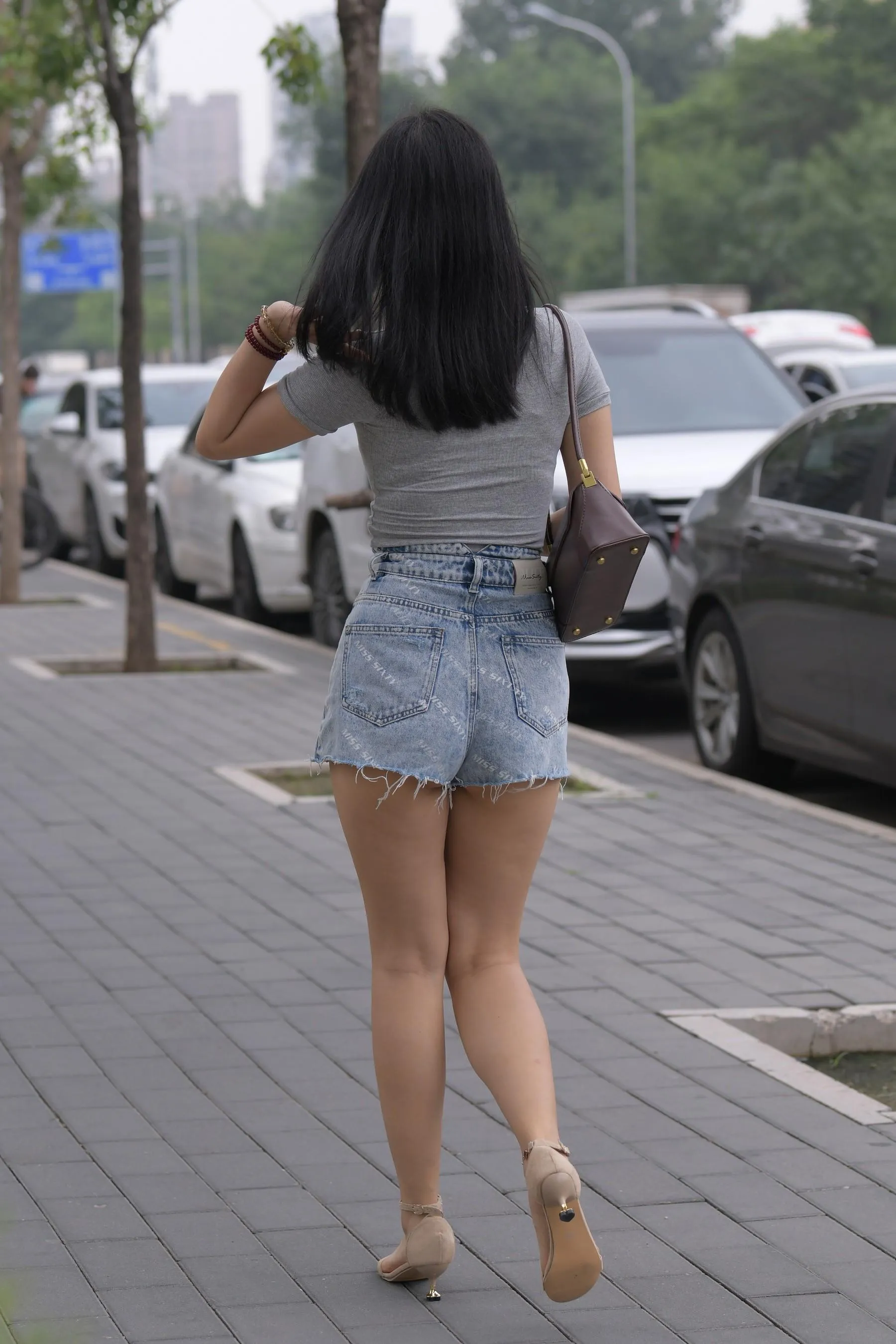 魔镜街拍 NO.169 一只麋鹿摄影-牛仔短裙美女 [235P]插图7